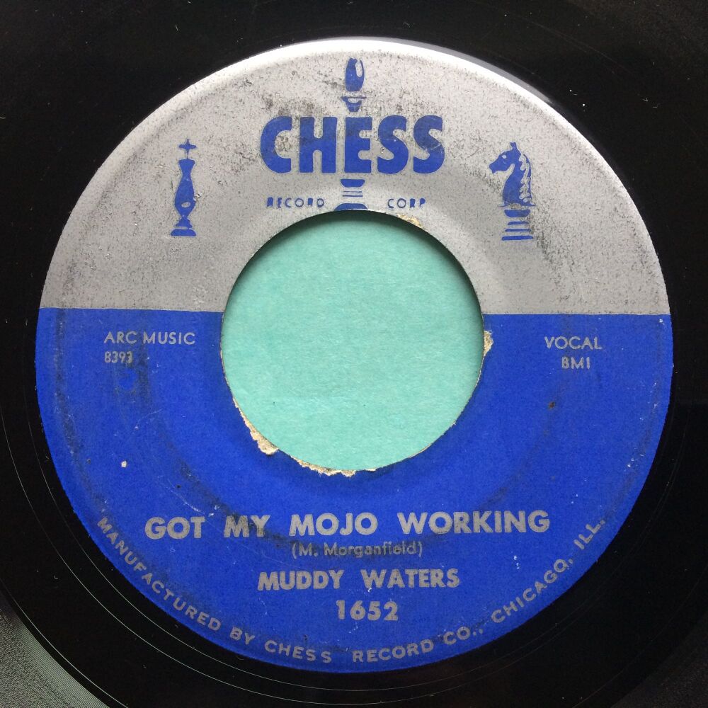 Muddy Waters - Got my mojo working - Chess - VG- ('Mojo' side plays VG+) - check soundfiles.