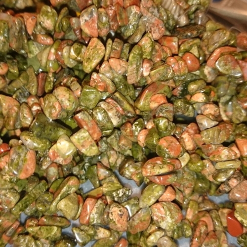1 Natural Unakite Chips Beads Strand, 5~8mm, Hole: 0.3mm; 36
