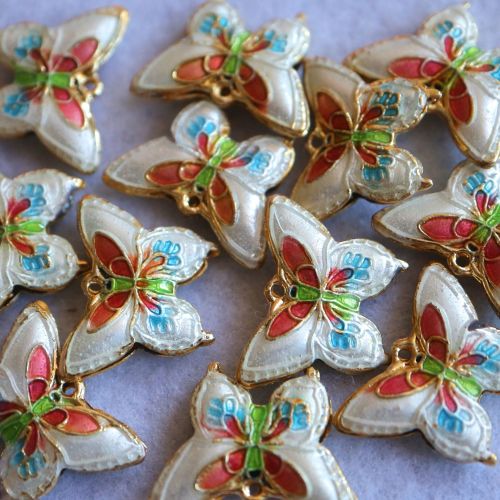 1 Cloisonne Pendant Butterfly White