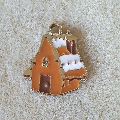 Snowy House Brown Pendant