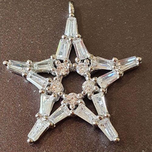 Star Pave Pendant