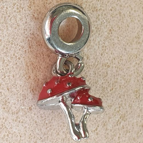 Toadstool Red/Silver Metal Colour Pendant