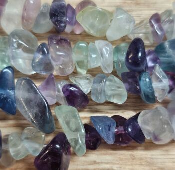 Fluorite  chip beads strand