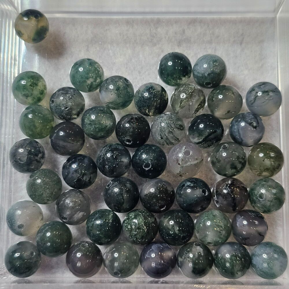Moss Agate Bead/ Beads - an example of how 