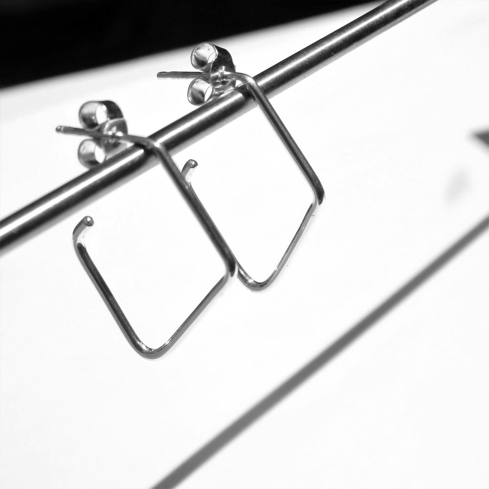 Diamond hoops