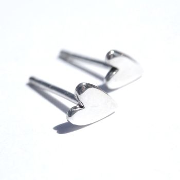 Small heart earrings