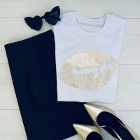 <!-- 001 --> "Gold Metallic Luscious Lips" Women's Organic Cotton Unisex Short Sleeve Tee