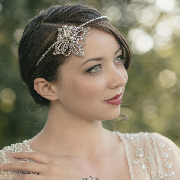 Vita Bridal Forehead Band