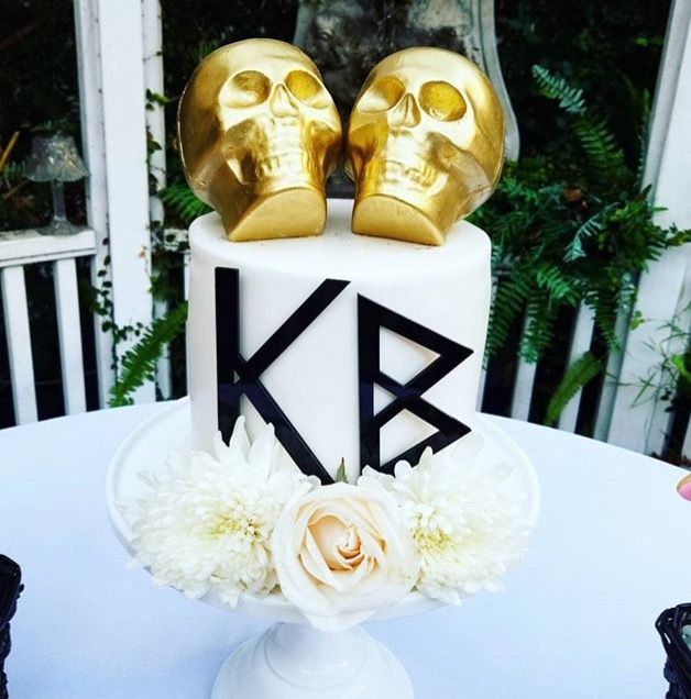 Skull wedding cake