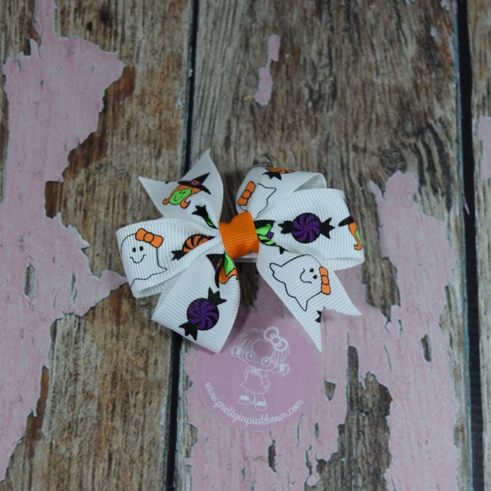 Pinwheel Bow Ghosts and candy on croc clips