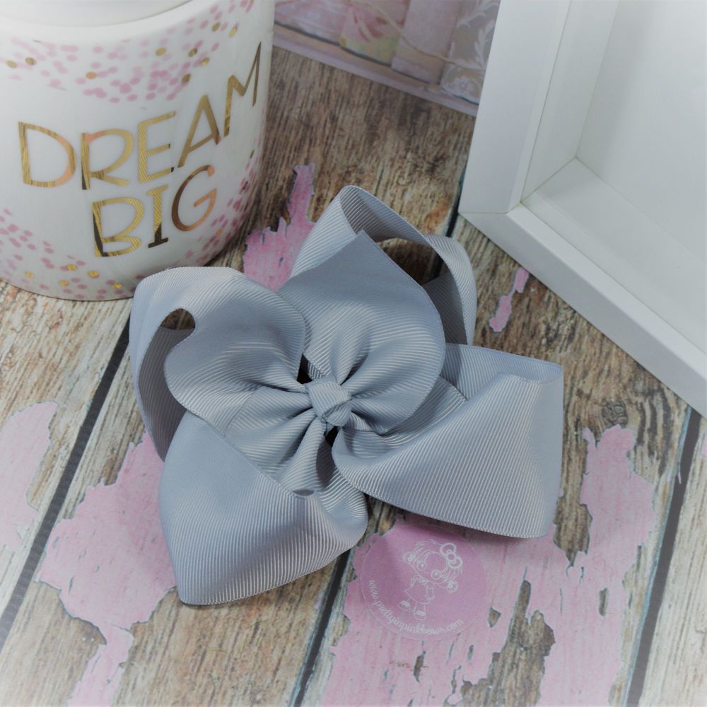 6" Boutique Bow on croc clip - Shell Grey