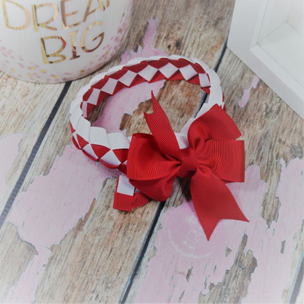 Medium Bun Wrap in Red White ~ With Red pinwheel bow