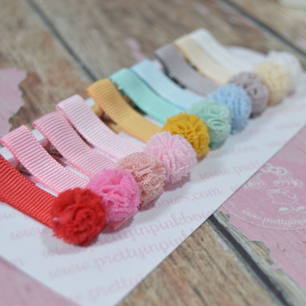 Ruffle Pompoms Clippie Set - Pastel set on Duck clips