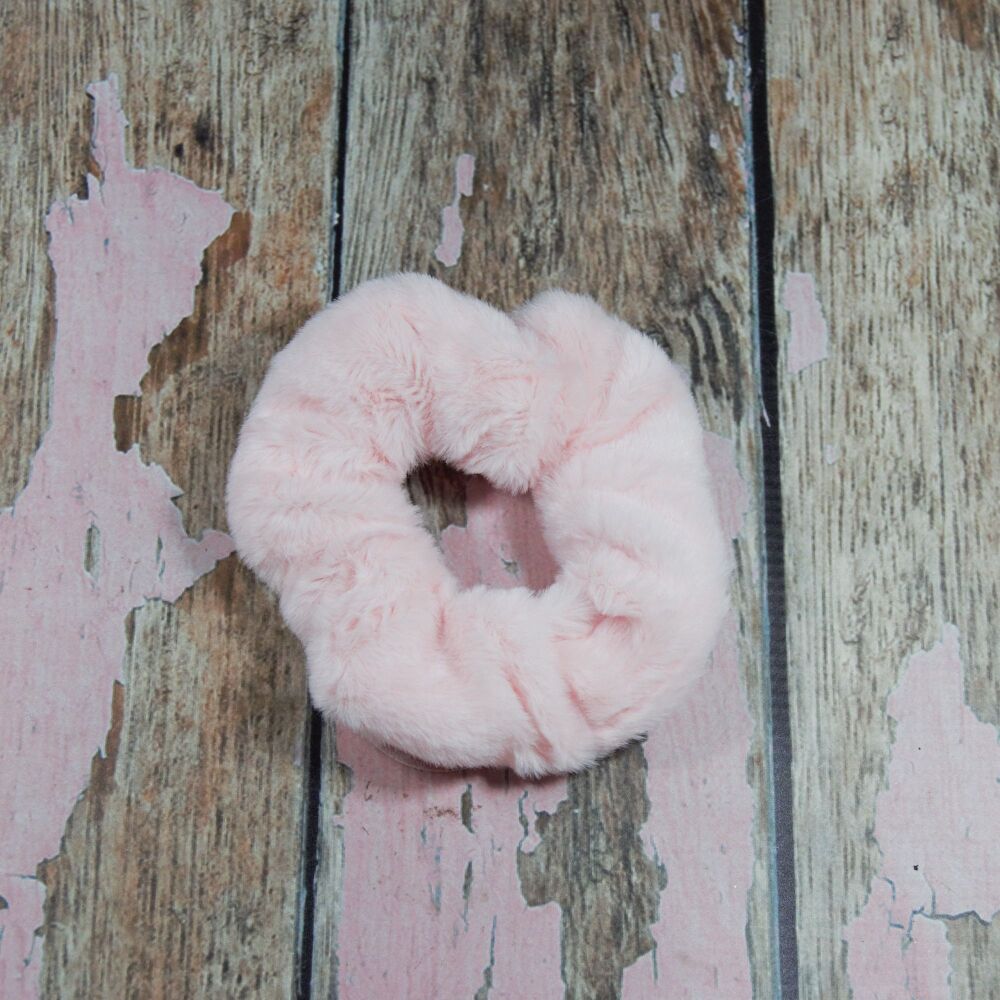 Scrunchie - Pink Fluff