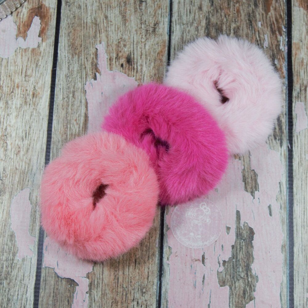 Scrunchies - Pinkies Fluff