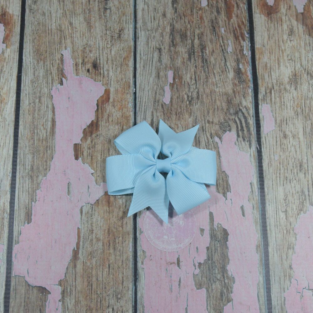 Pinwheel bow - Light Blue