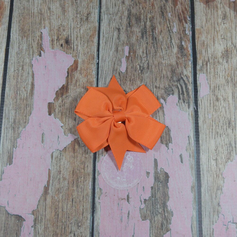 Pinwheel bow - Russet Orange