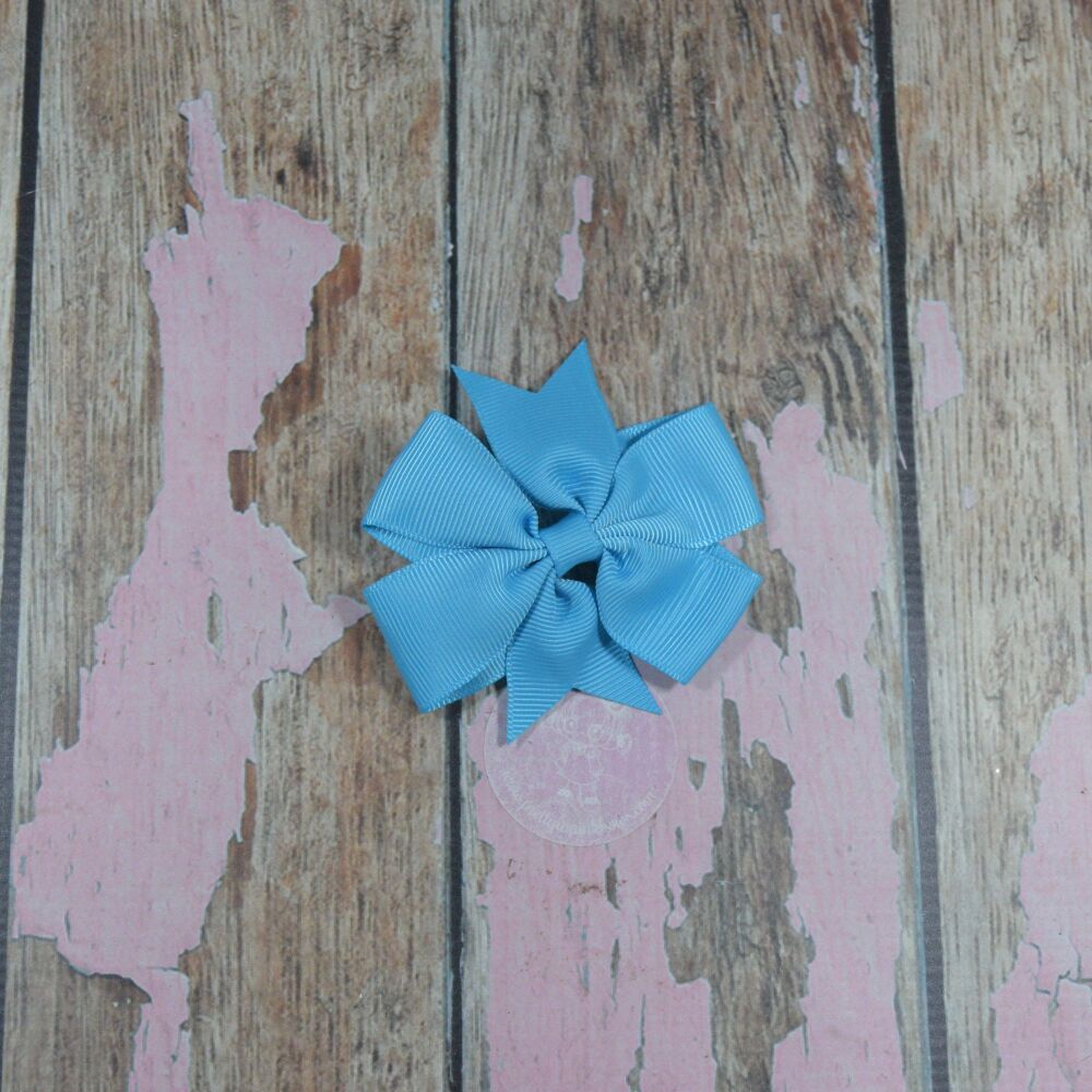Pinwheel bow - Turquoise