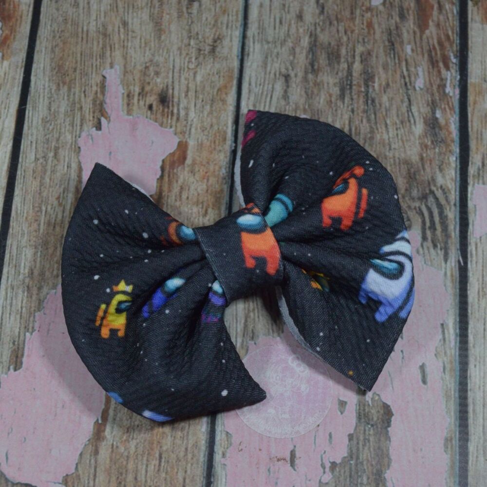 Soft XLarge MMinni Bow - Among us