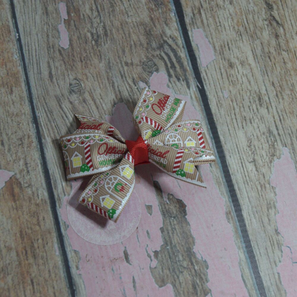 Pinwheel bows - Glitterbread houses