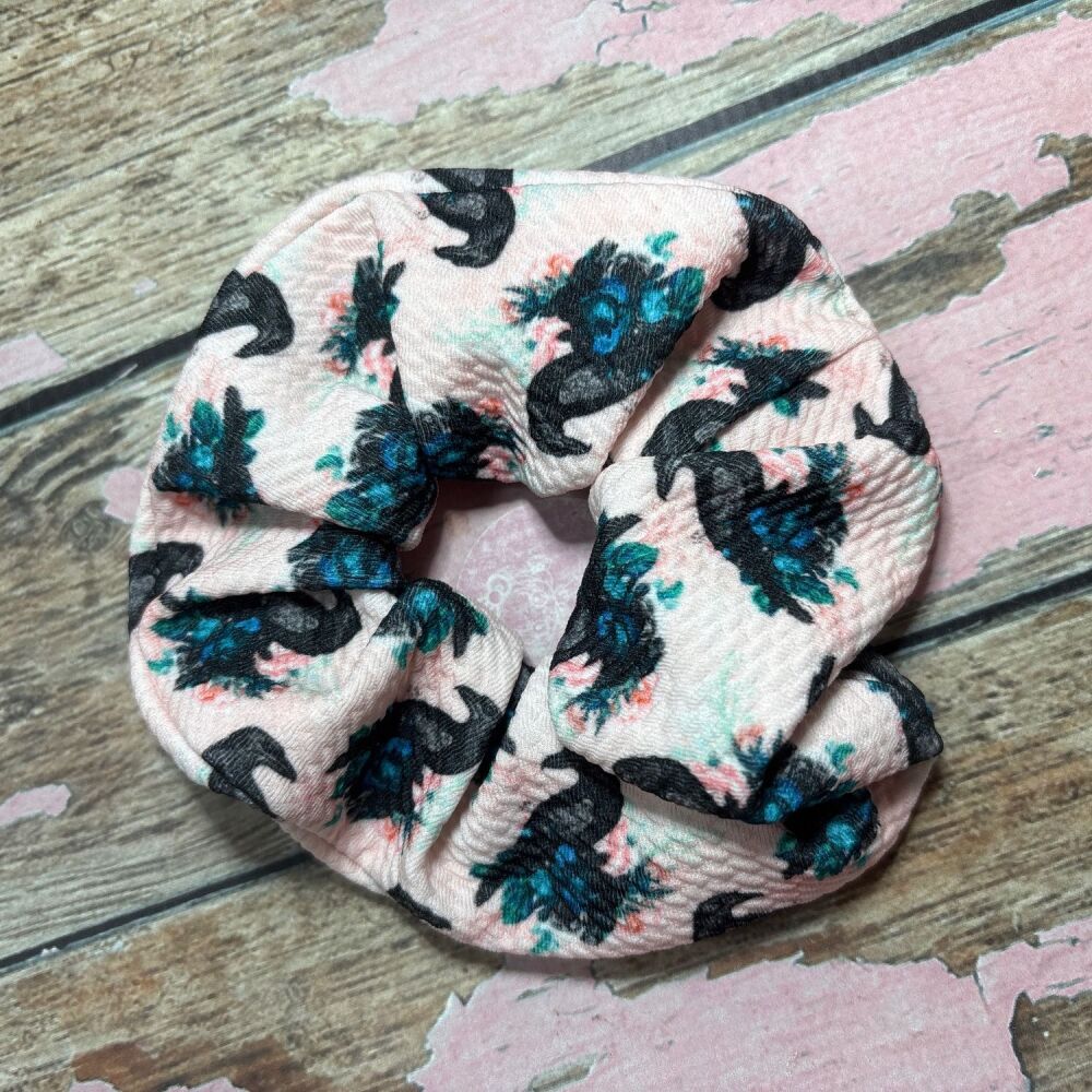 Middie scrunchie - black crows