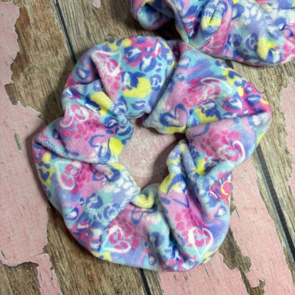 Middie Scrunchie - Plush rainbow pastel animal
