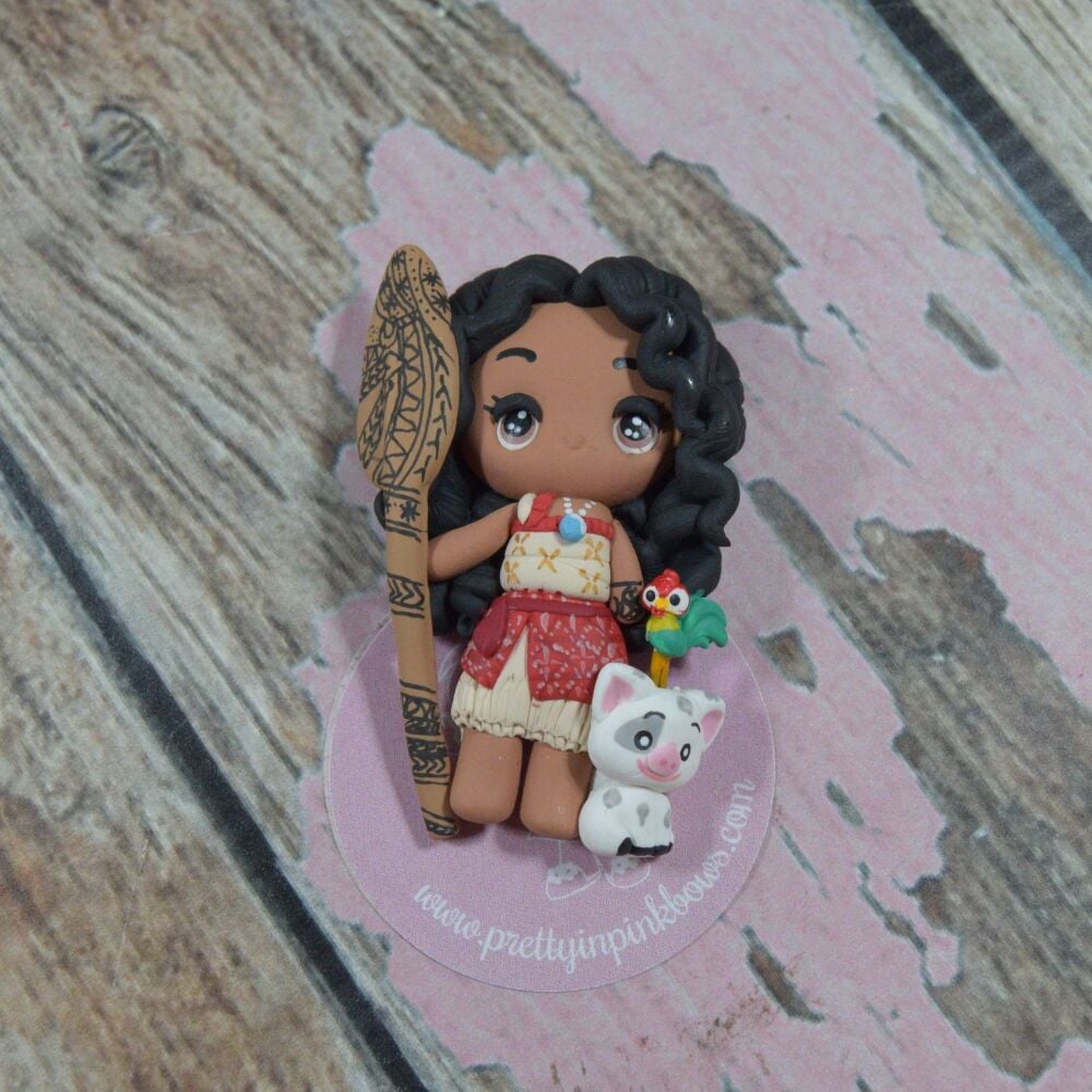 Moana - Girl and animals