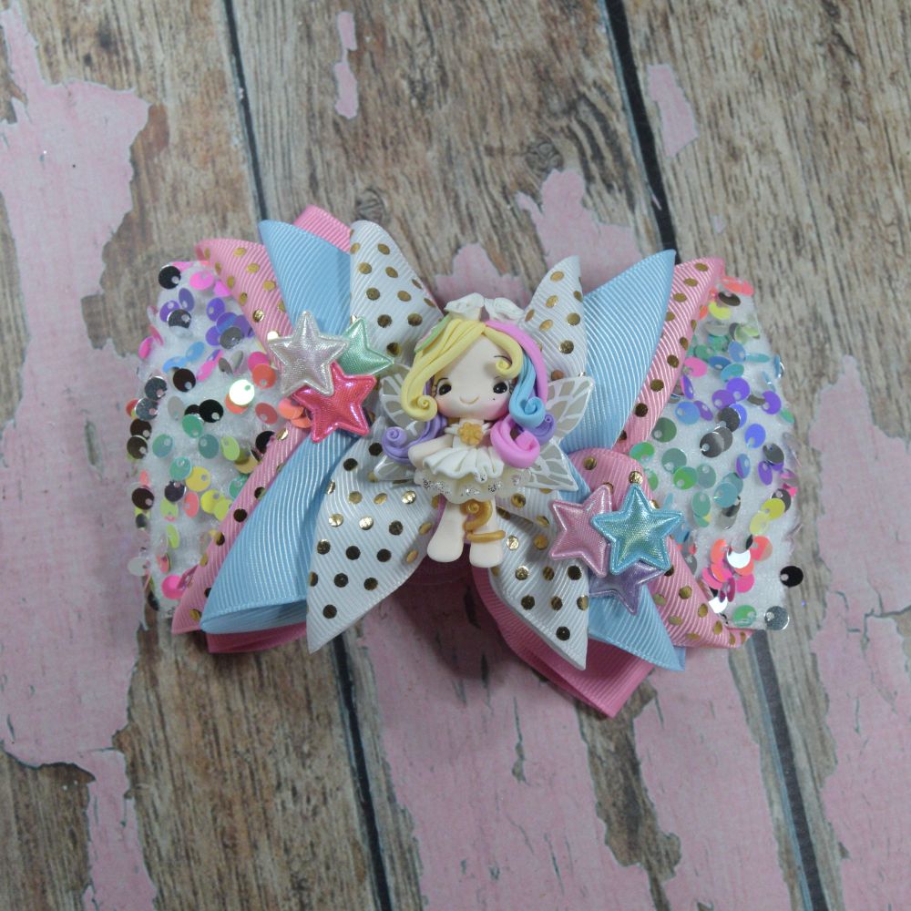 <!-- 014 -->Envelope Bow