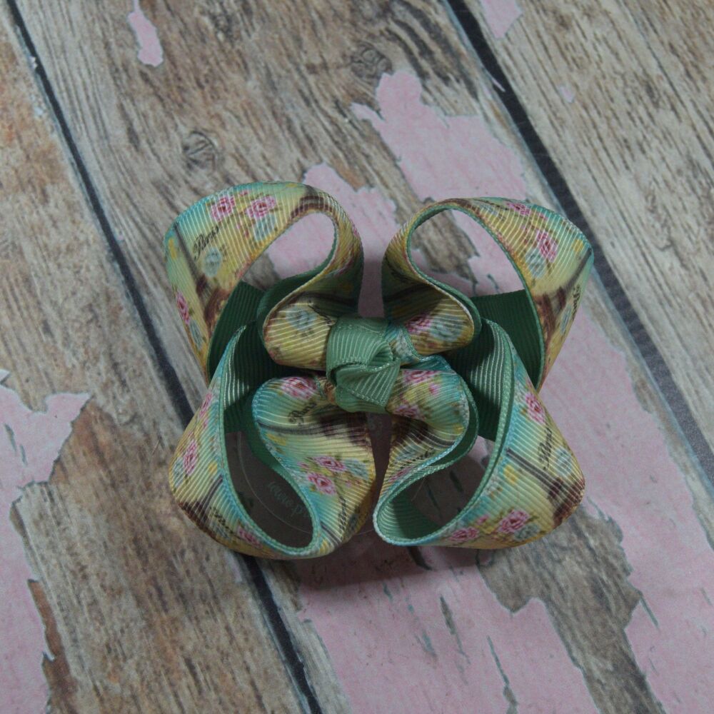 3" Double layered boutique Bow - Paris