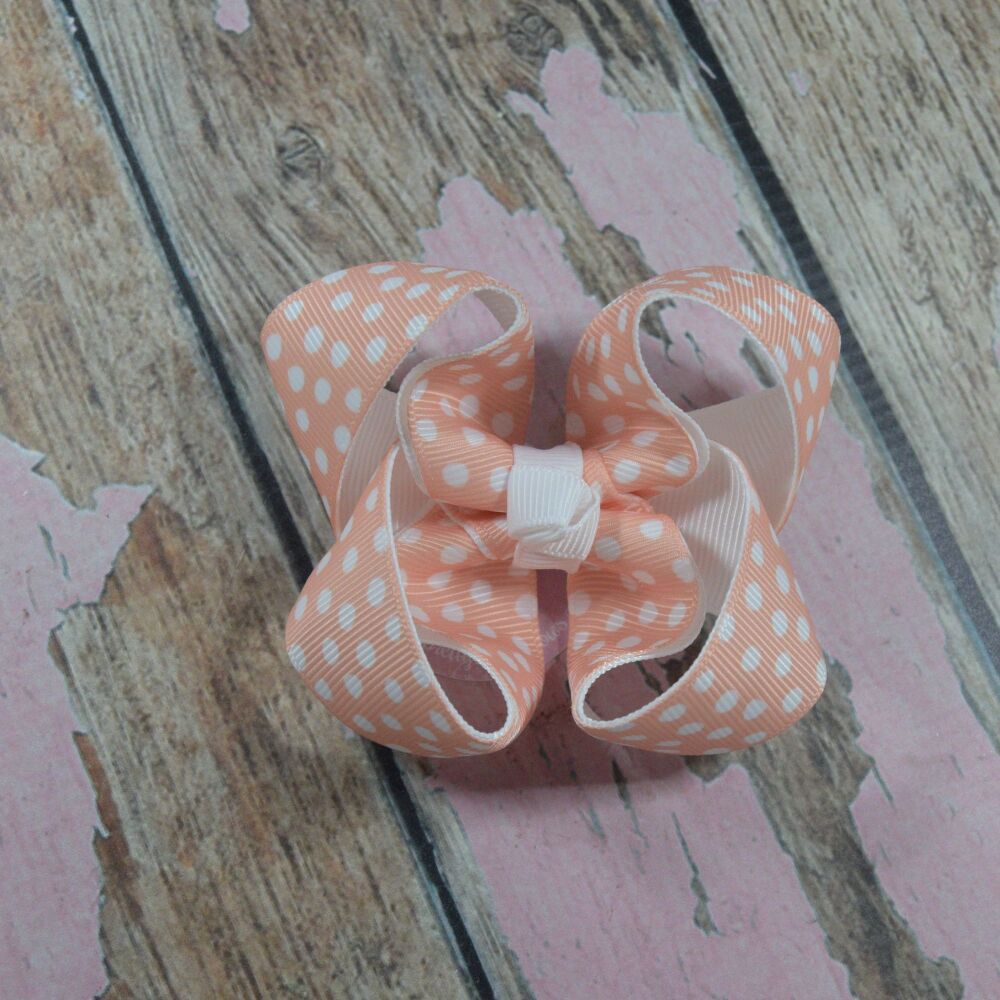 3" Double layered boutique Bow - Peach dots