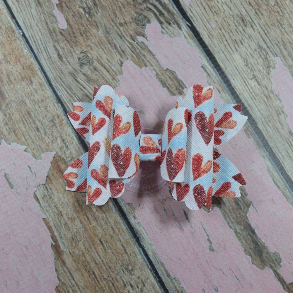 Dolly Bow - Hearts in the sky