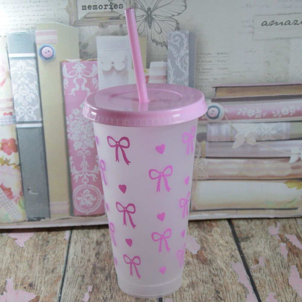 24oz Plastic cup with lid and straw - White with Pink Bows