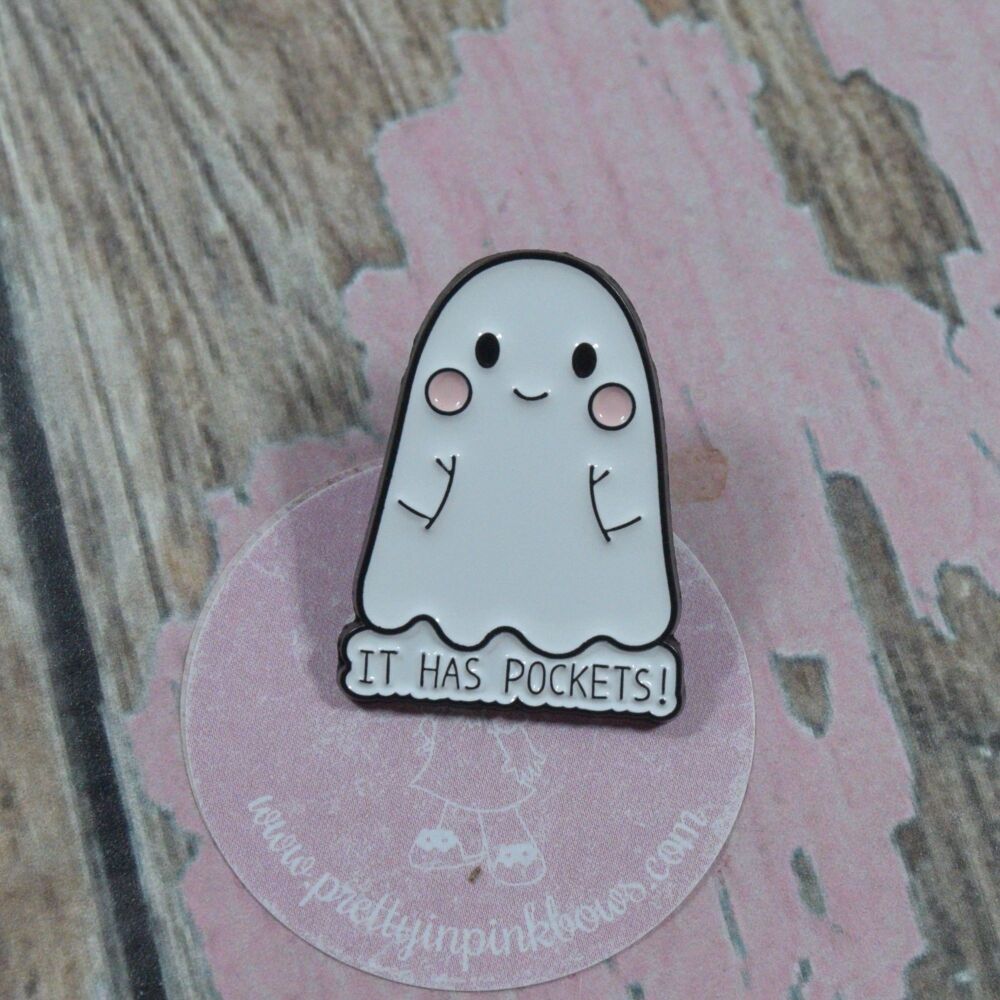 Pin Badge - It has pockets