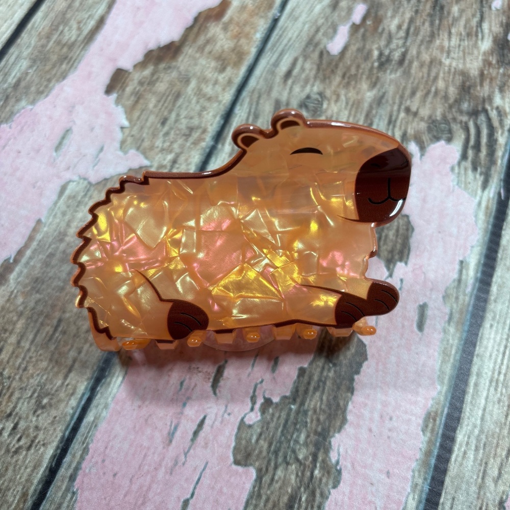 Novelty claw clip - Capybara