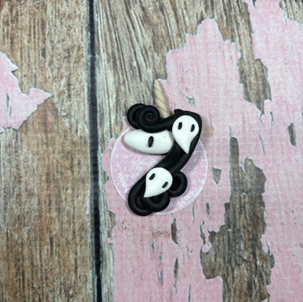 Little Ghost unicorn black hair