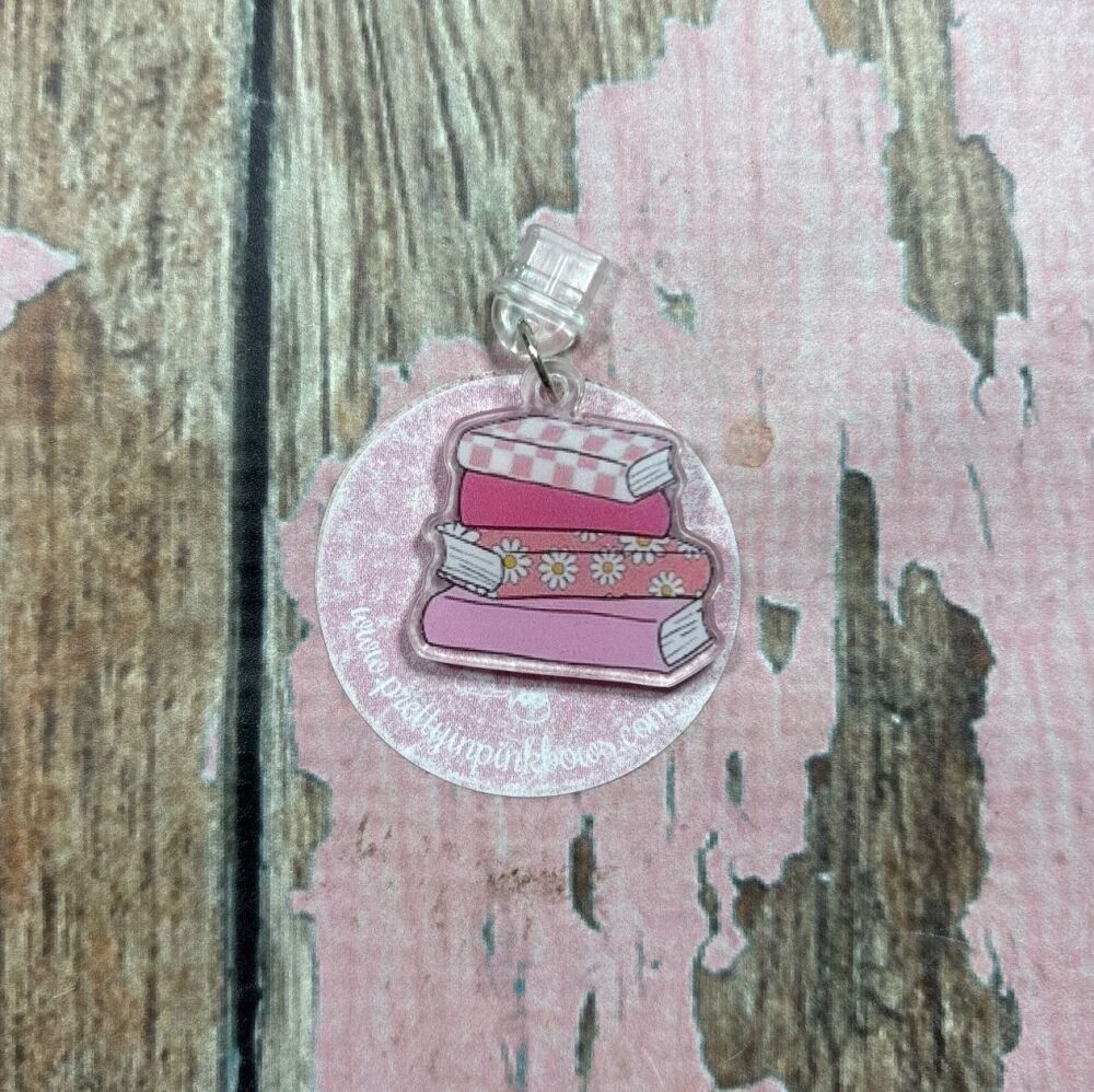 USB C cover- Pile of pink and patterned books