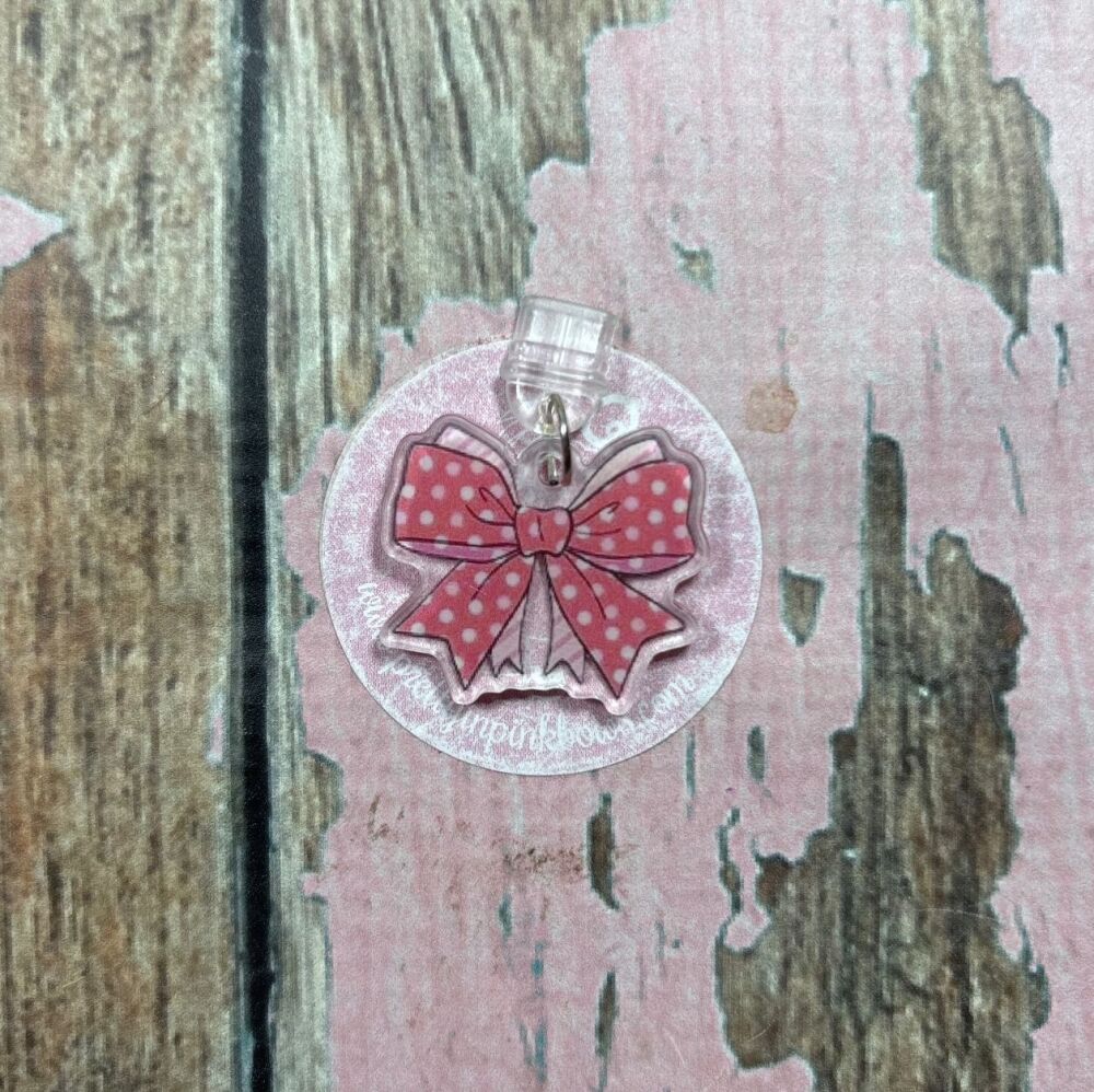 USB C cover- Red bow with white spots