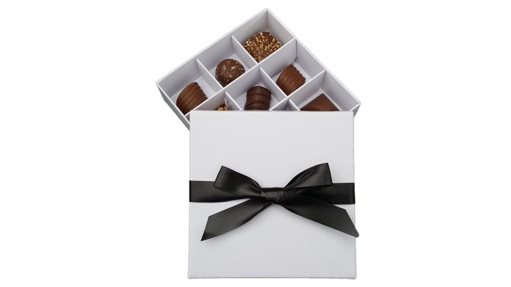  White Base and Lid 9pk Insert Chocolate Box - Pack of 10
