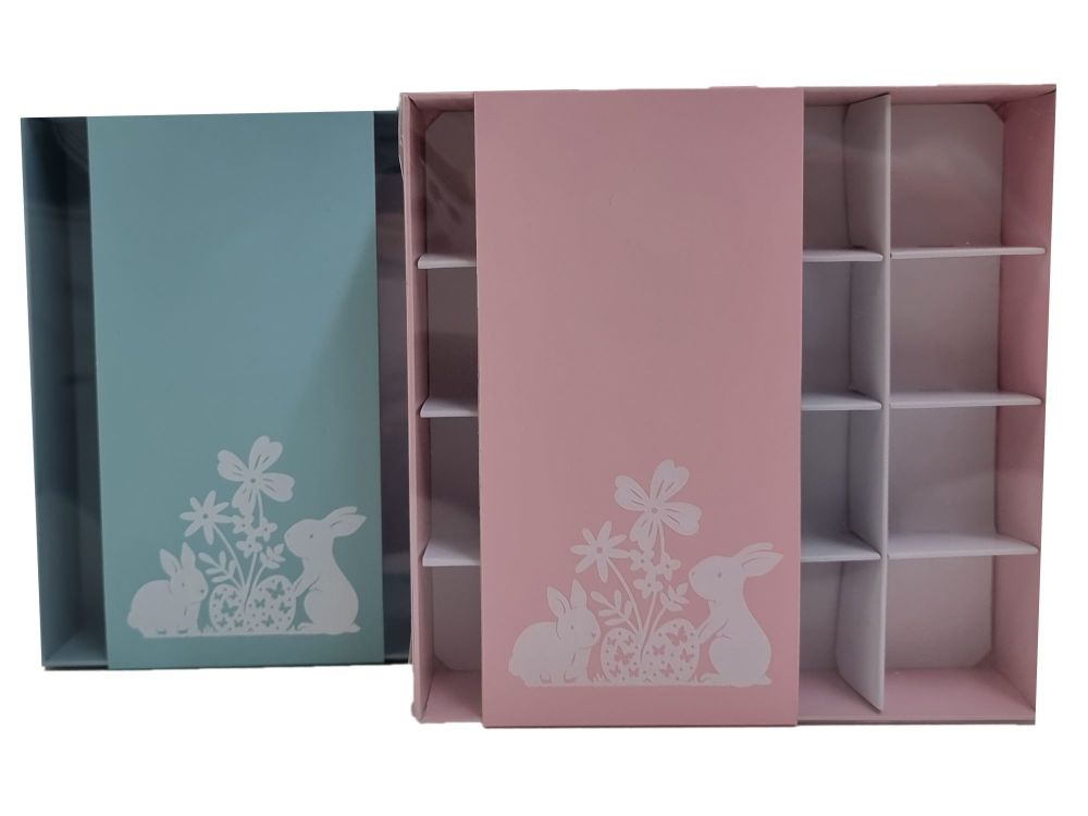 Valentine's 16pk Chocolate Box With Clear Lid & Insert and Foiled Belly Ban