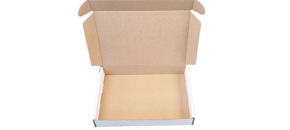  White Postal Packaging - Outer Box Only - 260mm x 185mm x 40mm - Pack of 1
