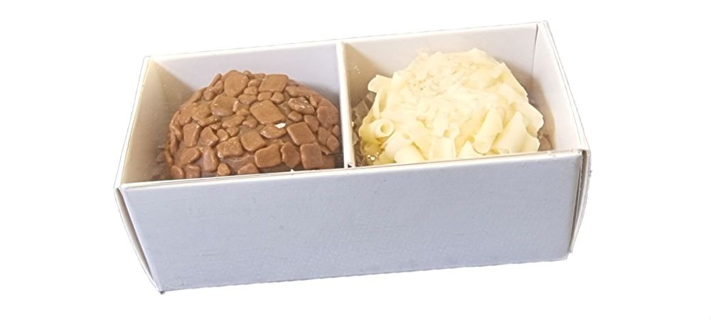 White 2pk Chocolate Box With Built In Insert And Clear Sleeve -80mm x 35mm 