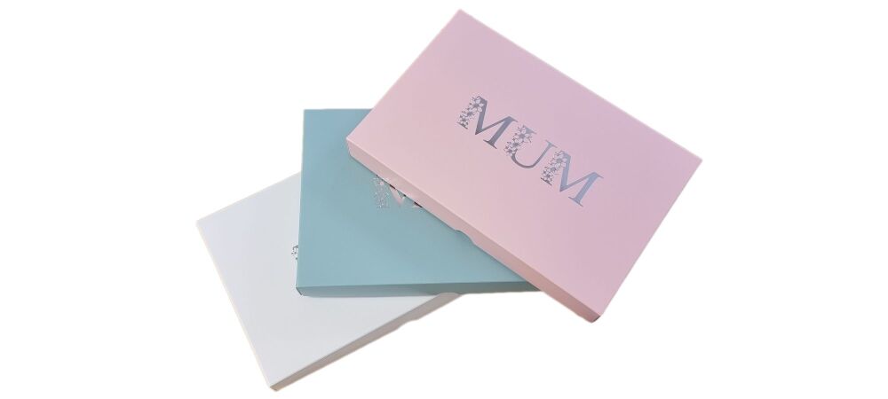 Mother's Day Foiled Large Cookie Box, Non-Window Lid ( Colour to be chosen)-240mm x 155mm x 30mm  Pack of 10