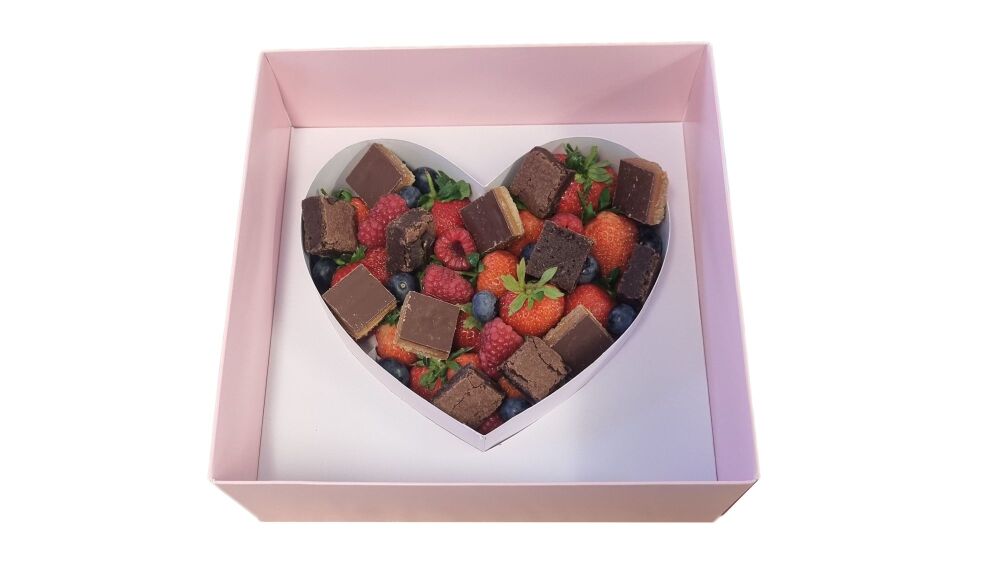 Square Hamper Box with Heart Insert and Clear Lid (Colour to be chosen)- 230mm x 230mm x 90mm - Pack of 10
