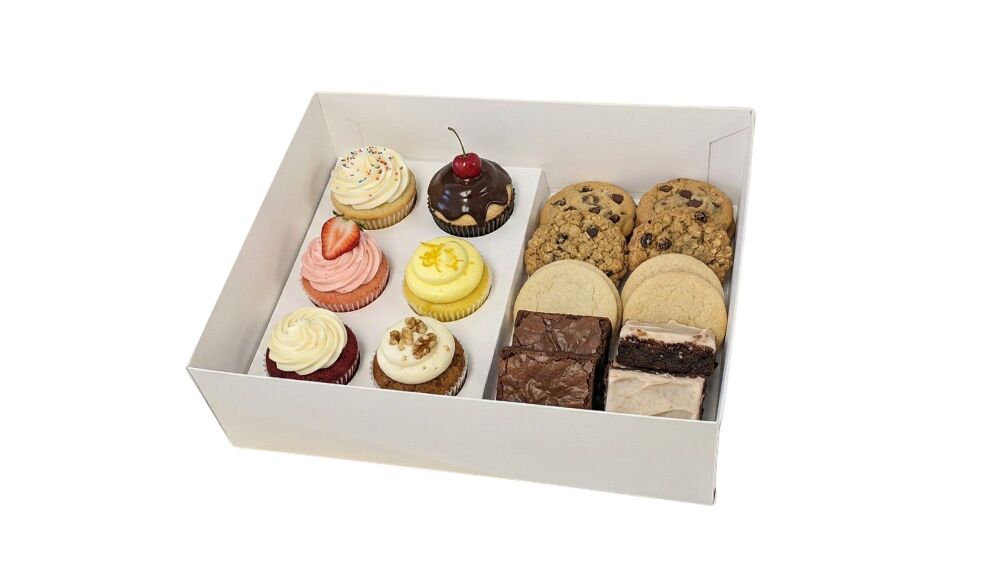 6pk Cupcake and treat box, matching colour insert, clear lid - 315 X 250 X 90mm - 10Pk
