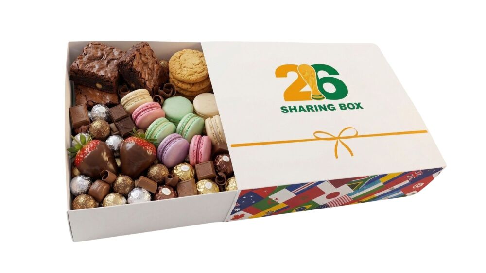 2026 Football Large Sharing Hamper Box | 315mm x 250mm x 90mm