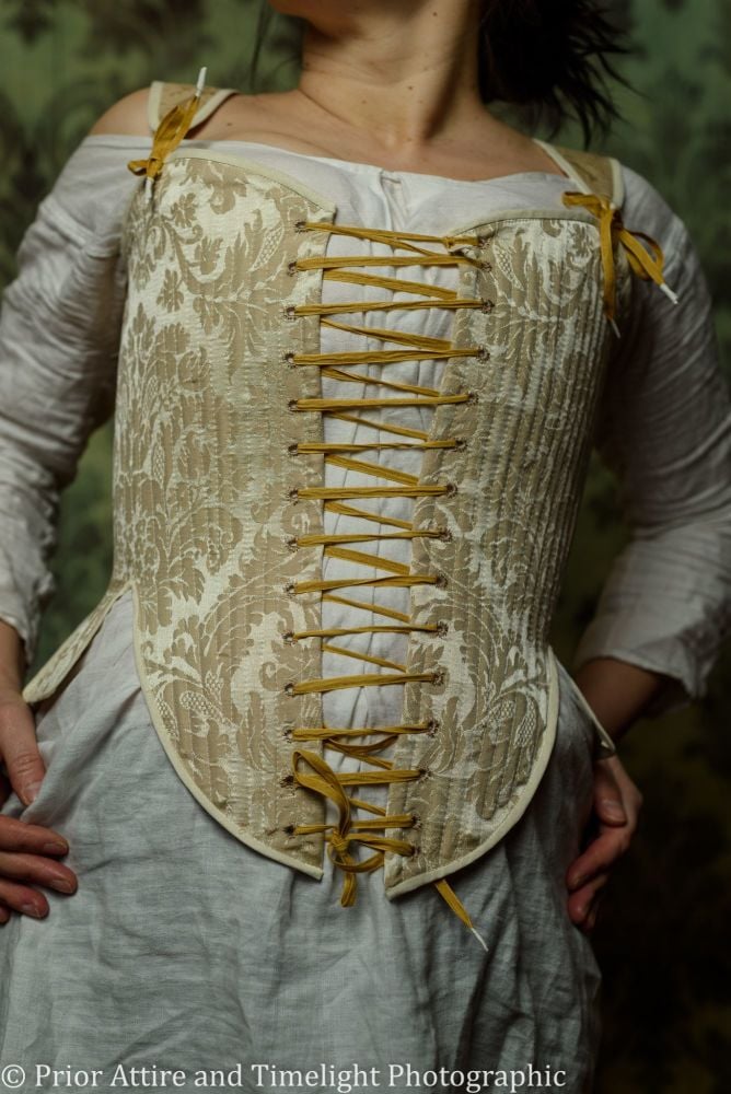 Elizabethan bodies size 12 - 14