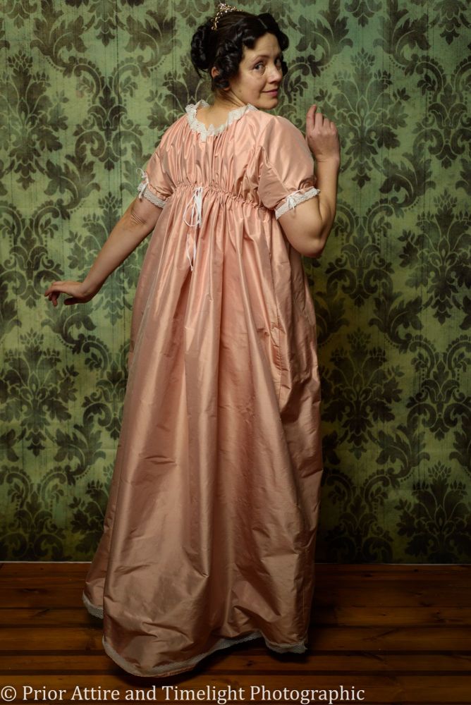 Regency evening dress silk size 12-18