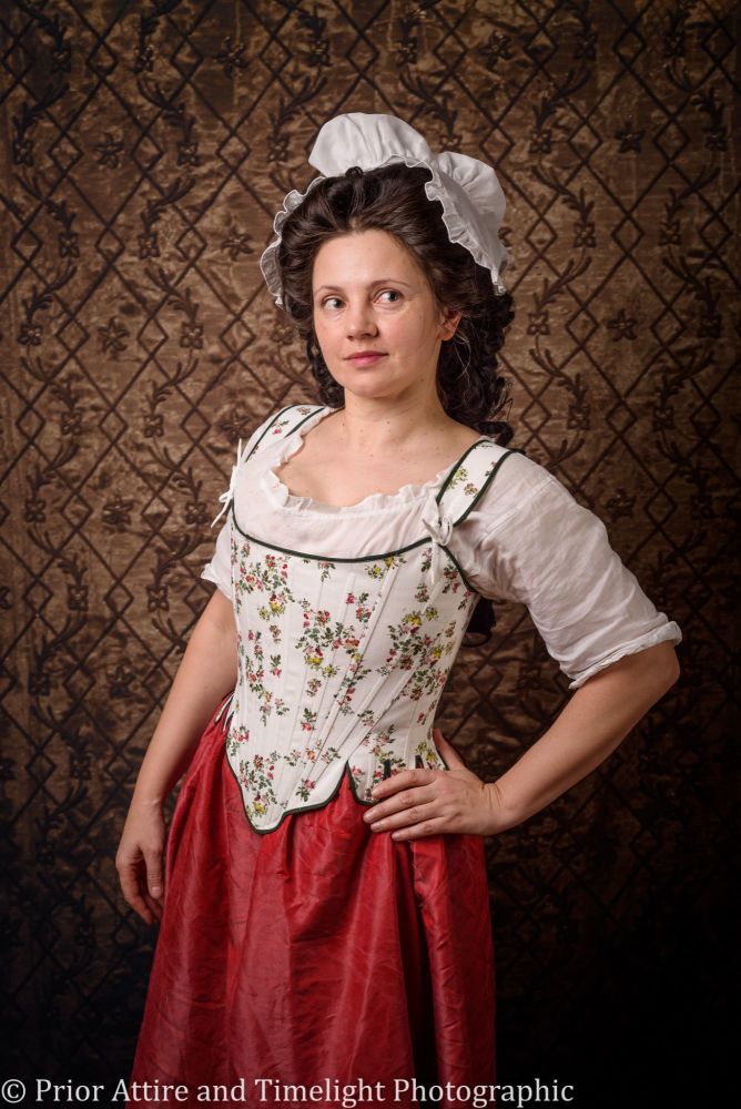Georgian stays, size 10-12