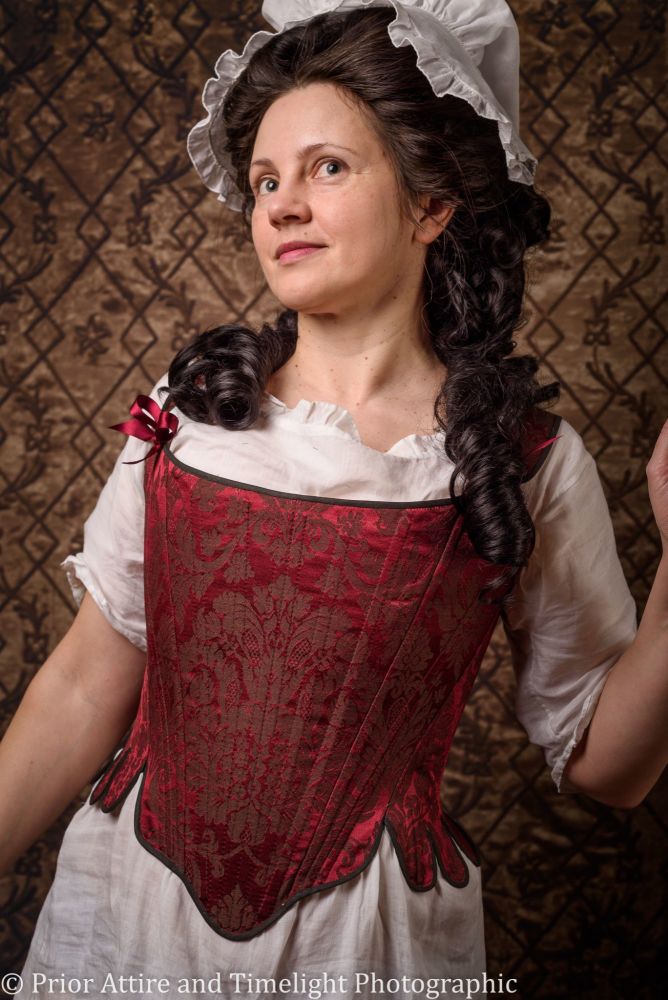 Georgian stays, size 14-16