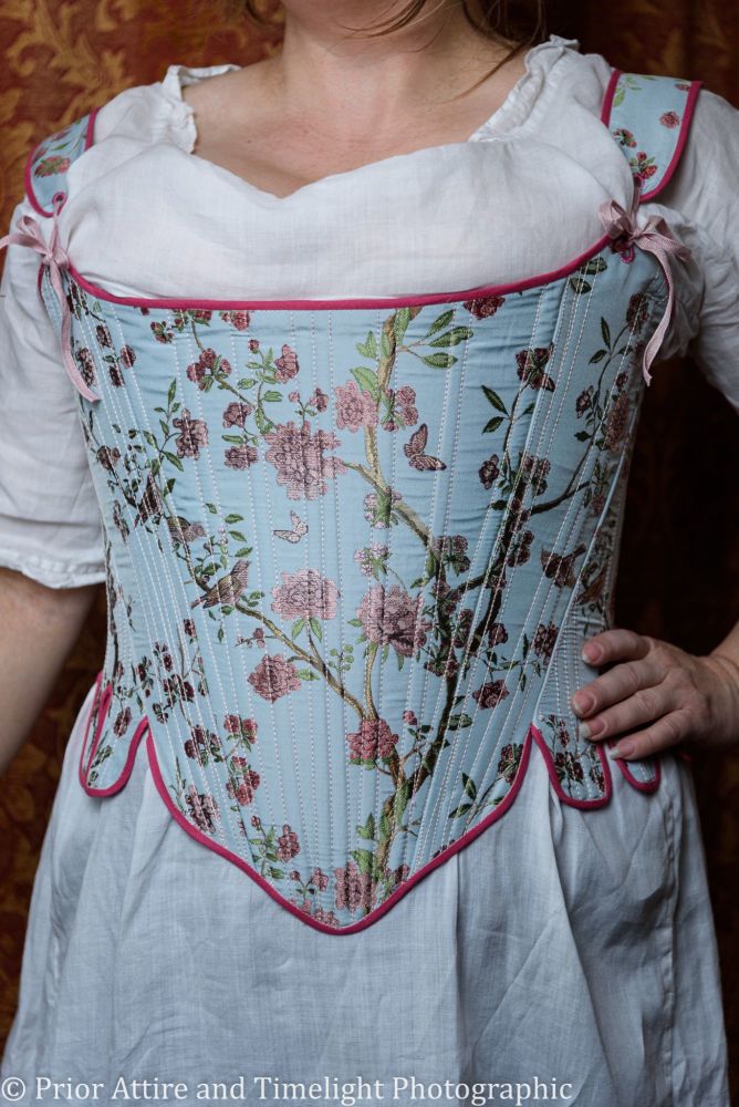 Georgian stays, size 14-16
